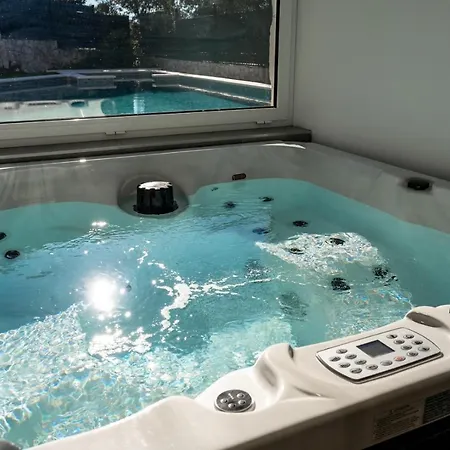 Villa Moreta With Heated Pool, Sauna, Hot-tub Trogir