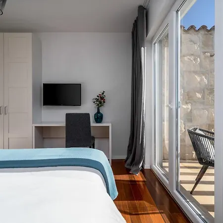 Villa Moreta With Heated Pool, Sauna, Hot-tub Trogir